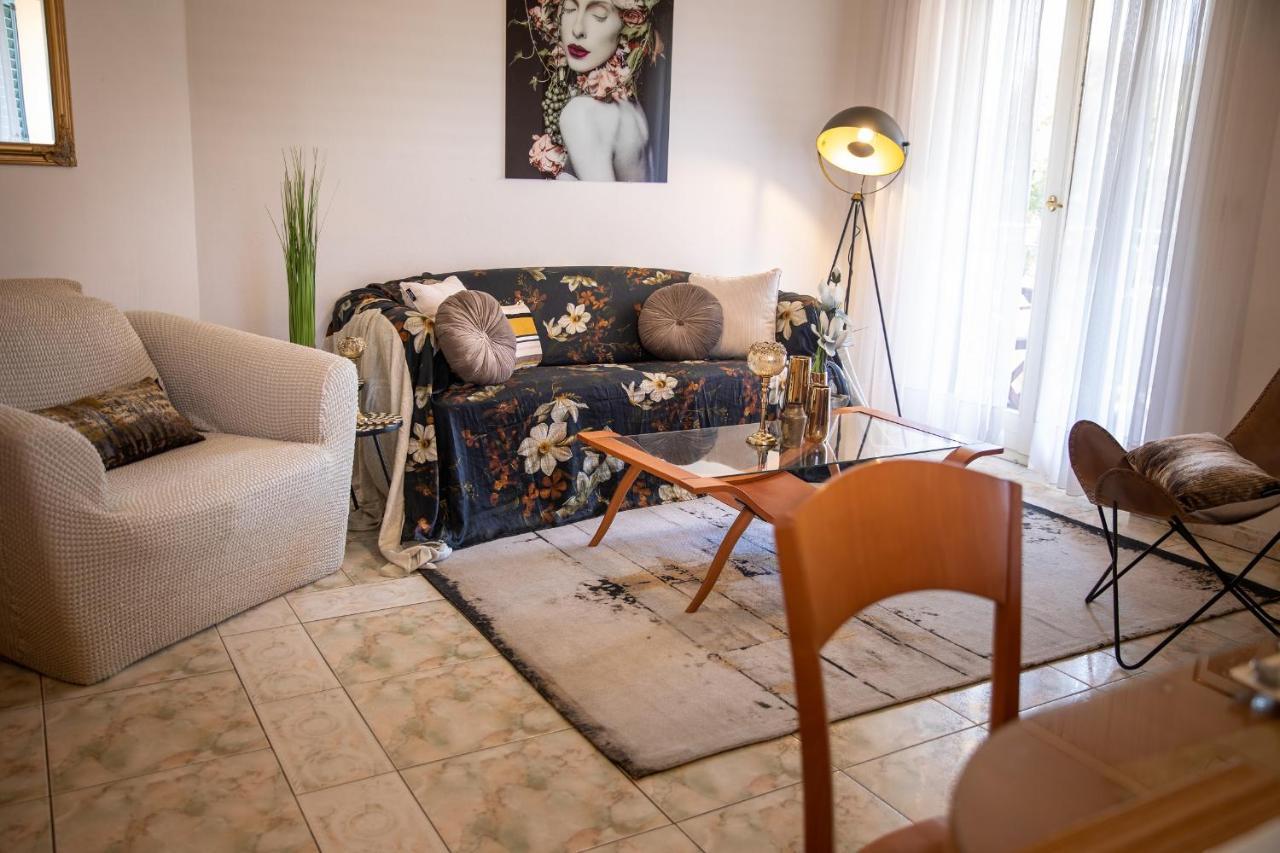 Villa Mareonda - Apartments Sussurro Rovinj Kültér fotó