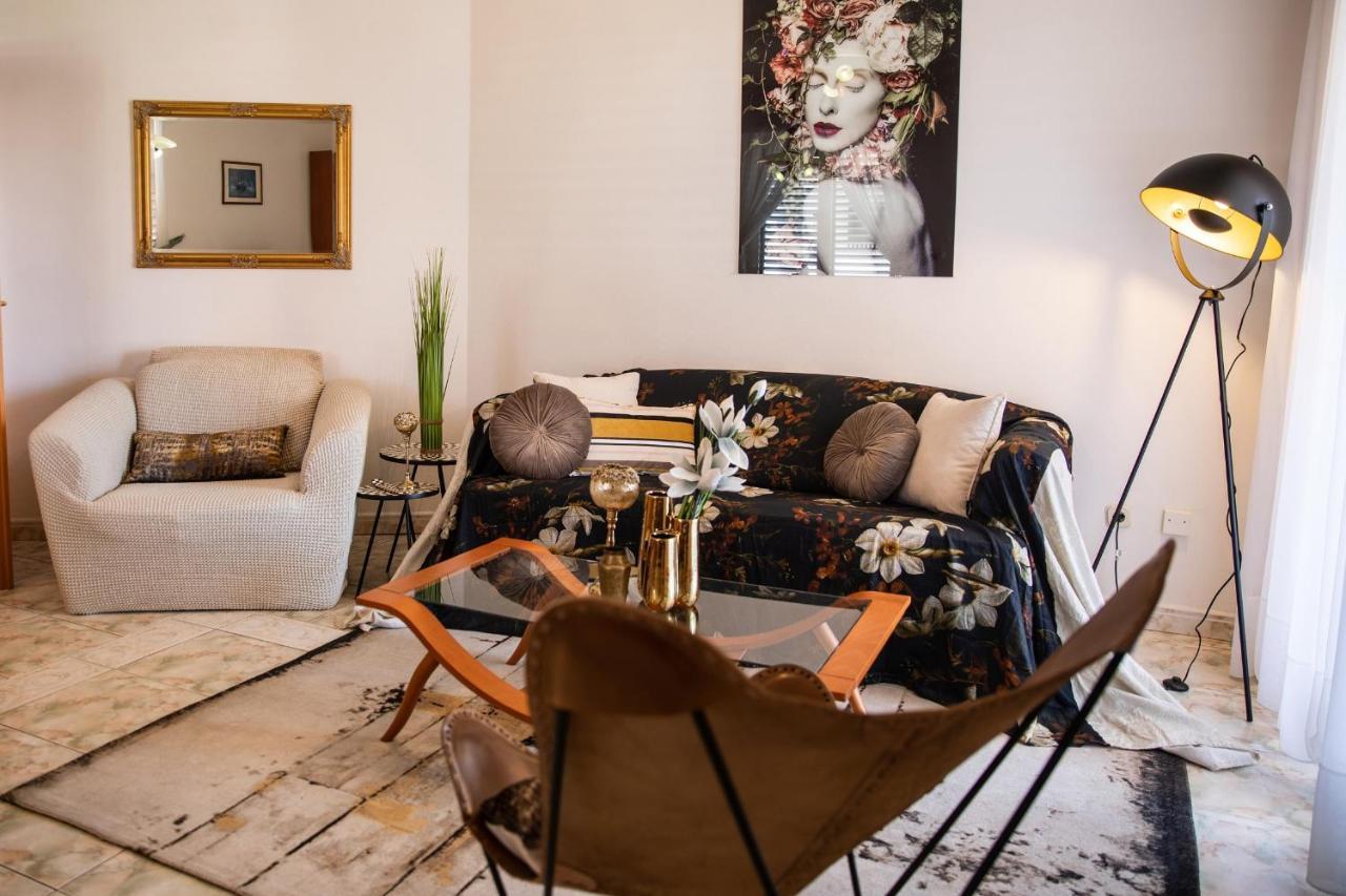 Villa Mareonda - Apartments Sussurro Rovinj Kültér fotó
