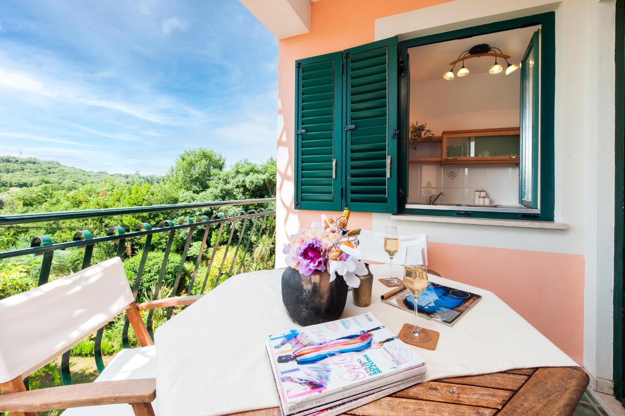 Villa Mareonda - Apartments Sussurro Rovinj Kültér fotó