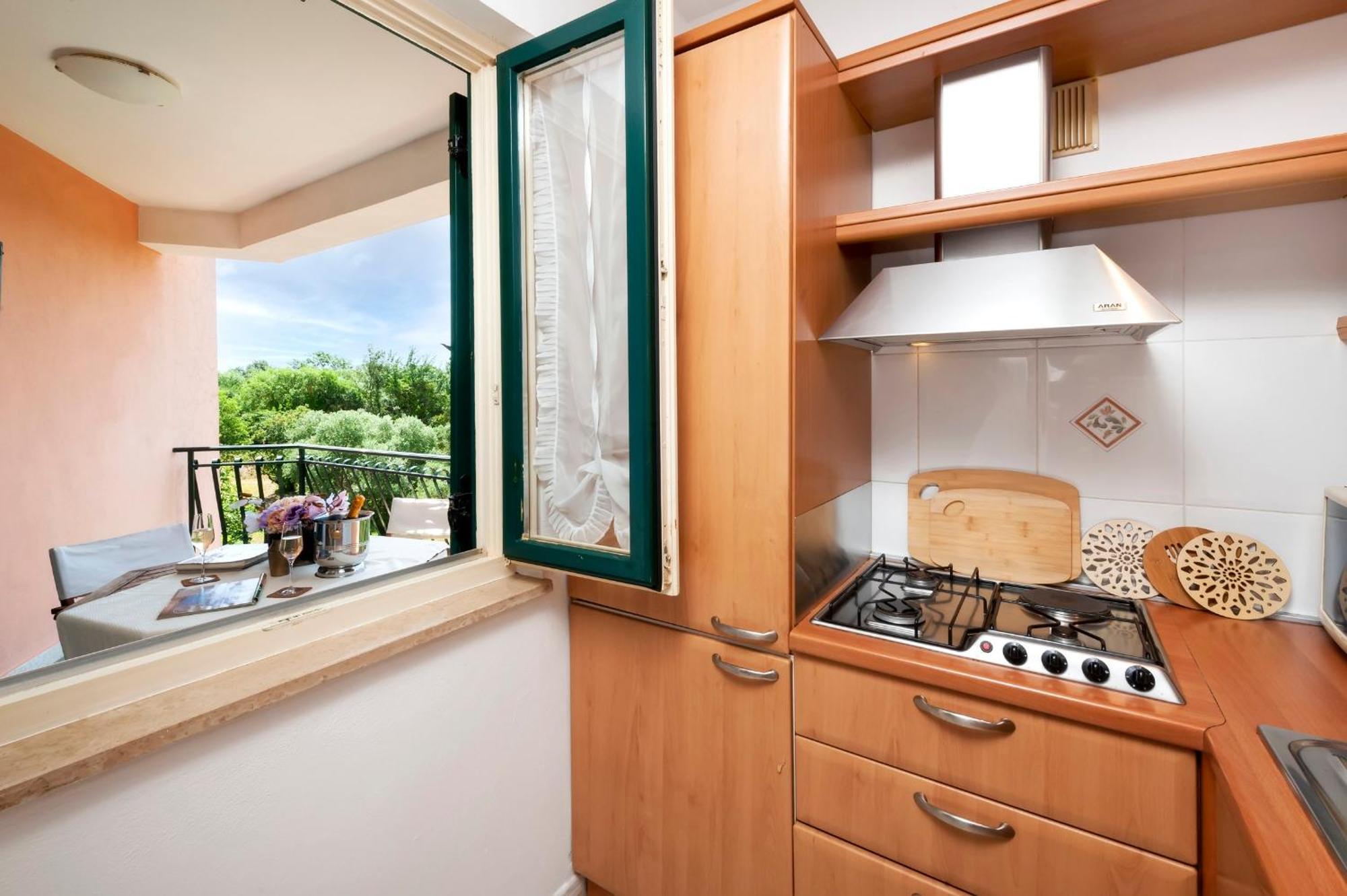 Villa Mareonda - Apartments Sussurro Rovinj Kültér fotó